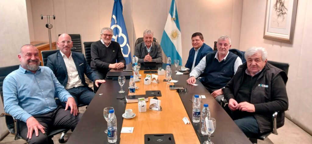 FACE y Credicoop fortalecen vínculos